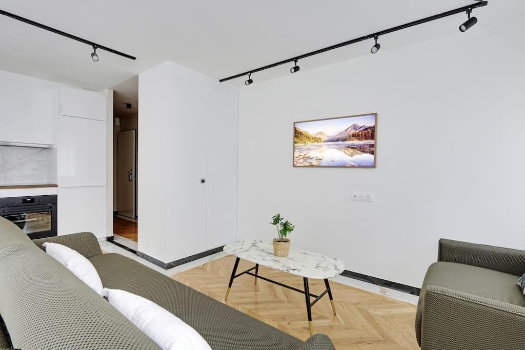 Appartement Cosy Pour 4 A La Villette - Parijs Buitenkant foto