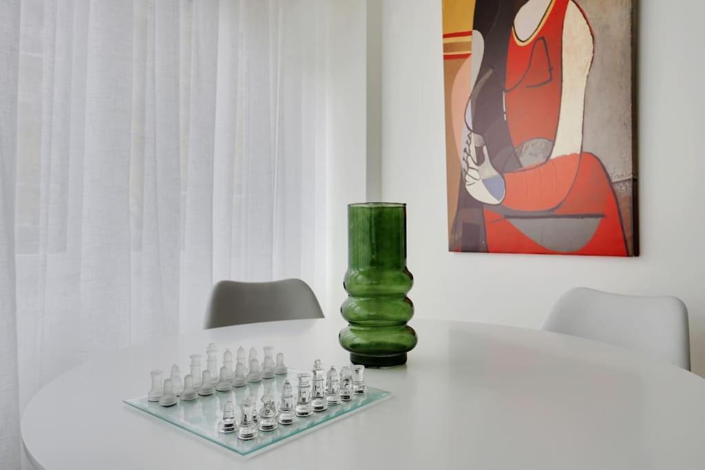 Appartement Cosy Pour 4 A La Villette - Parijs Buitenkant foto