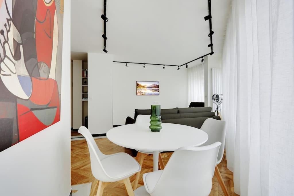 Appartement Cosy Pour 4 A La Villette - Parijs Buitenkant foto